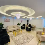 Luxury 3 Bedroom Apartment With A Great Seaview