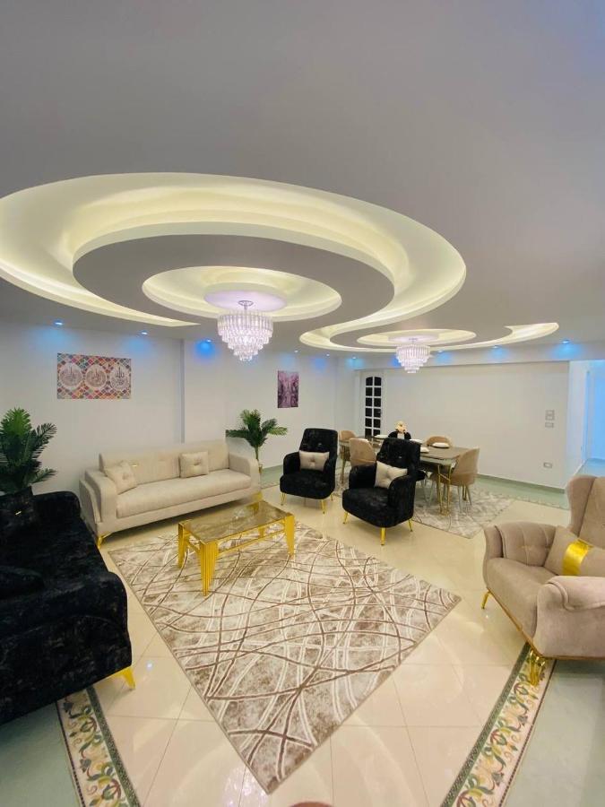 Luxury 3 Bedroom With A Great Seaview Apartmán